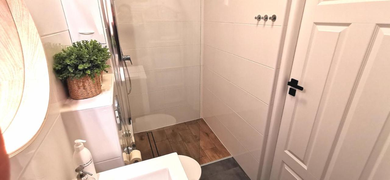 Studio Przy Neptunie Gdańsk Buitenkant foto
